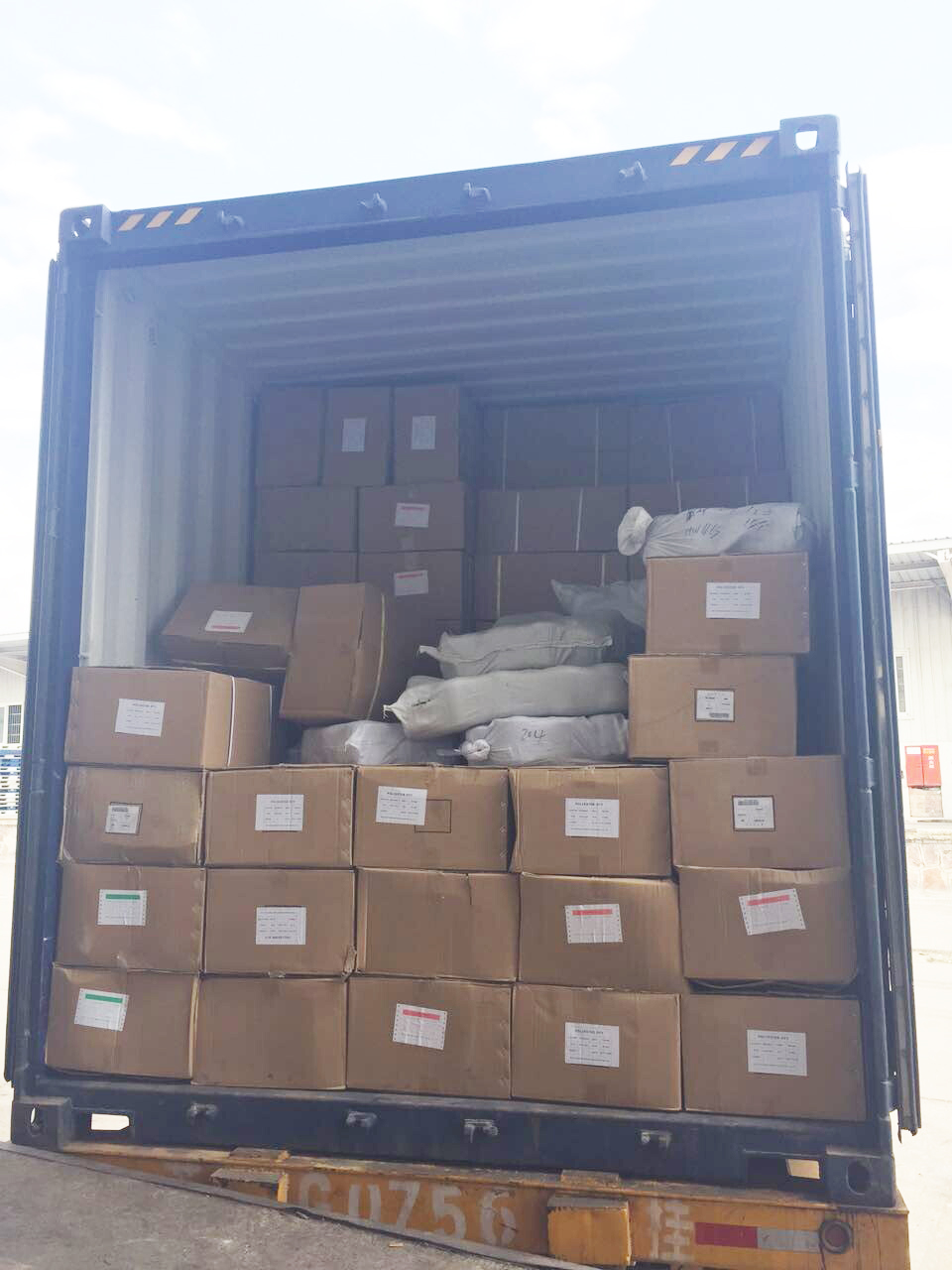 75D网络丝、402涤纶线.jpg